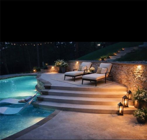 530 Thomas Drive, Loganville, GA 30052