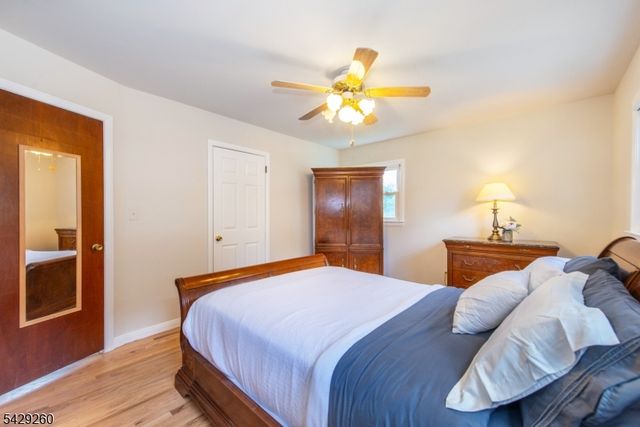 59 Hooyman Dr, Clifton City, NJ 07013