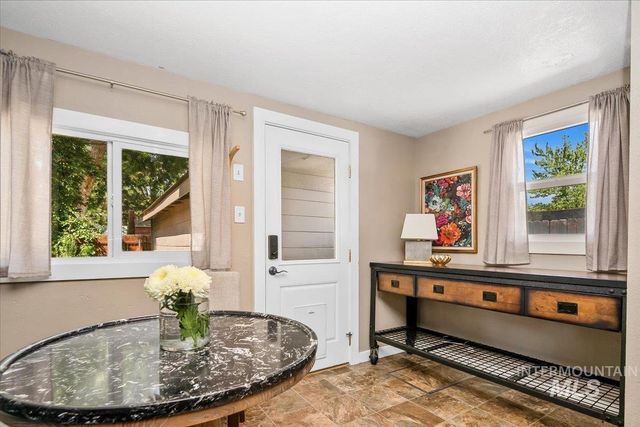 2416 W Ona St, Boise, ID 83705