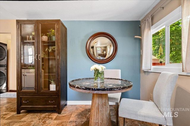 2416 W Ona St, Boise, ID 83705