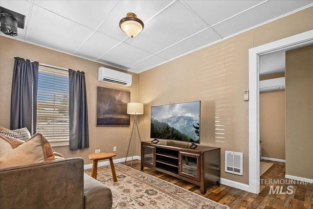 2416 W Ona St, Boise, ID 83705