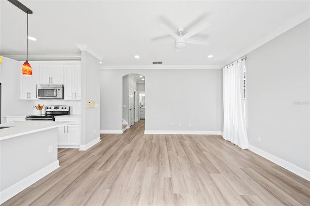 721 HARDWOOD CIRCLE, Orlando, FL 32828