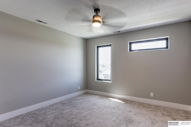 8215 N 166 Street, Bennington, NE 68007
