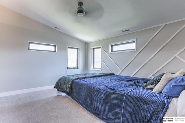 8215 N 166 Street, Bennington, NE 68007