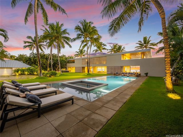 1240 Mokulua Drive, Kailua, HI 96734