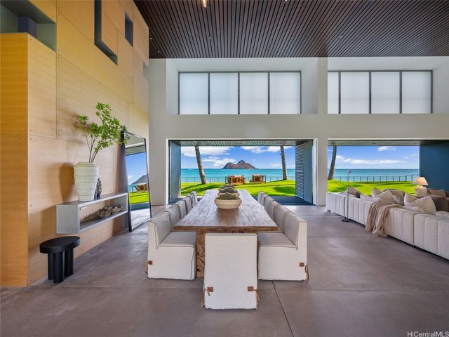 1240 Mokulua Drive, Kailua, HI 96734