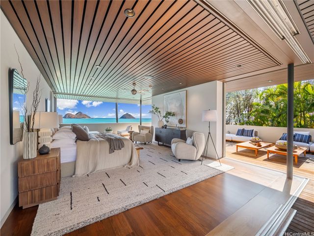 1240 Mokulua Drive, Kailua, HI 96734