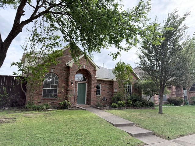 1320 Hillcrest Drive, Allen, TX 75002