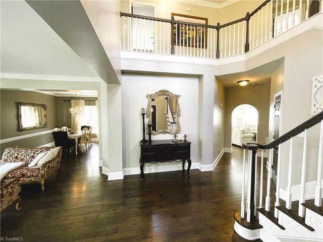 6050 Charring Drive, Kernersville, NC 27284