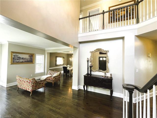 6050 Charring Drive, Kernersville, NC 27284