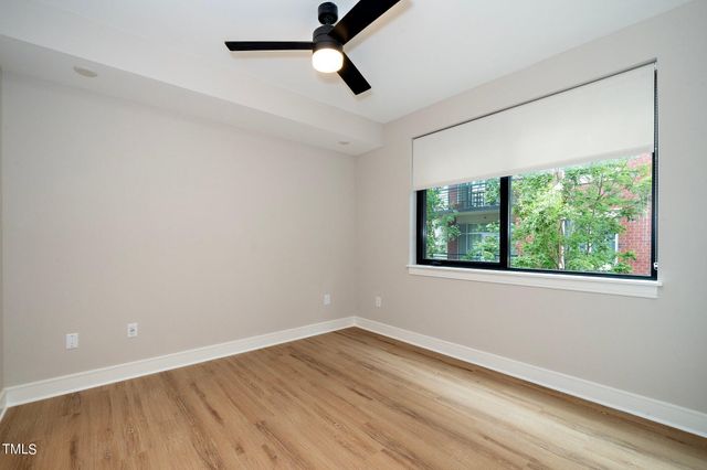615 W Peace Street 306, Raleigh, NC 27605