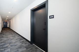 615 W Peace Street 306, Raleigh, NC 27605