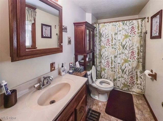 204 Tremble Avenue, Campbell, OH 44405