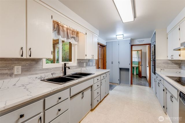 35414 34th Avenue S, Auburn, WA 98001