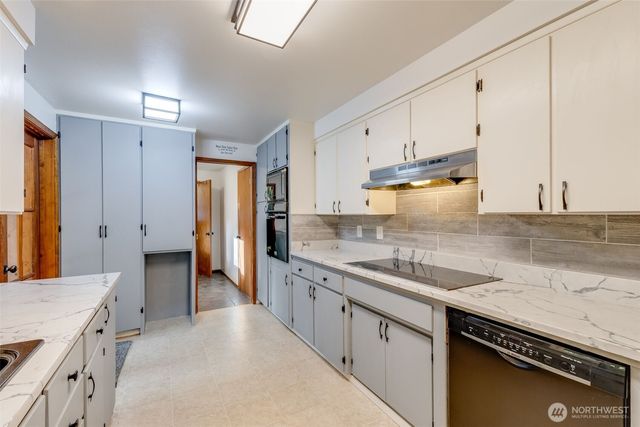 35414 34th Avenue S, Auburn, WA 98001