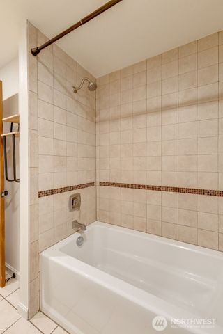 35414 34th Avenue S, Auburn, WA 98001