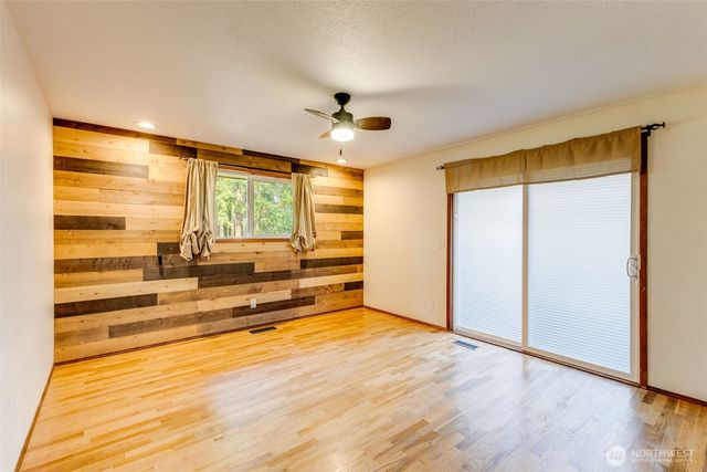 35414 34th Avenue S, Auburn, WA 98001