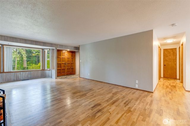 35414 34th Avenue S, Auburn, WA 98001