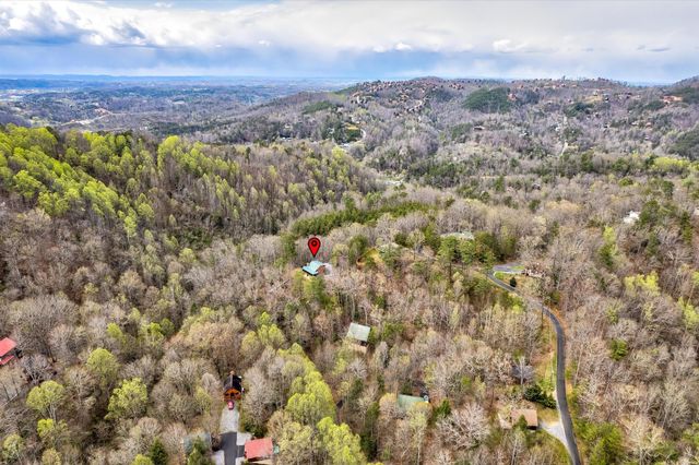 1380 Cupid Way, Sevierville, TN 37876