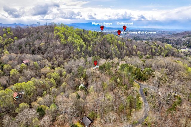 1380 Cupid Way, Sevierville, TN 37876