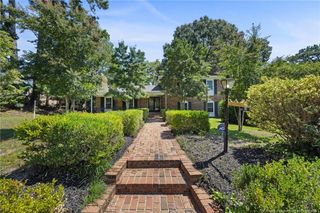 101 Cromwell Avenue, Fayetteville, NC 28311
