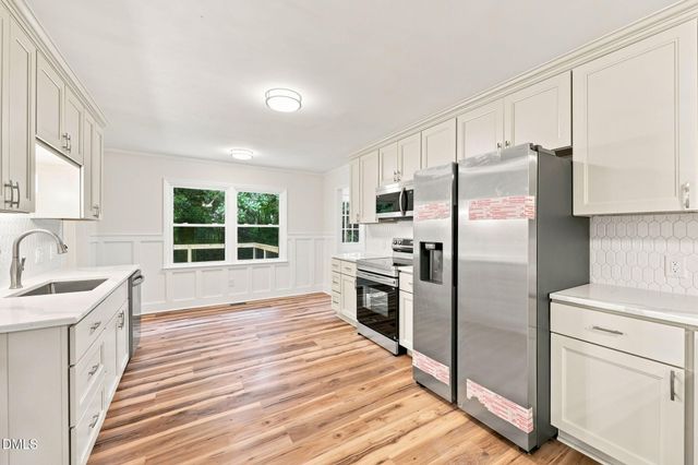 2912 Oxford Road, Henderson, NC 27536