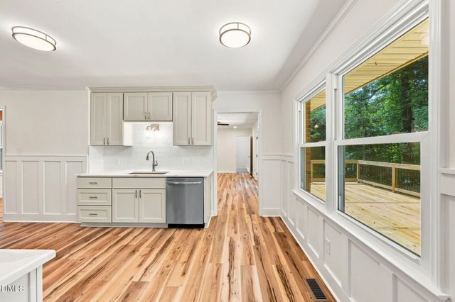 2912 Oxford Road, Henderson, NC 27536