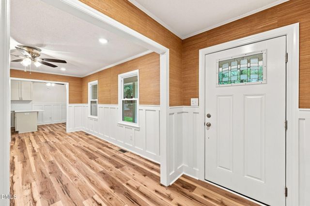 2912 Oxford Road, Henderson, NC 27536