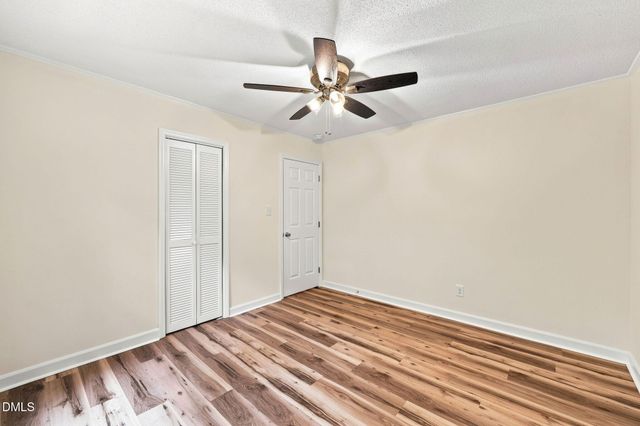2912 Oxford Road, Henderson, NC 27536