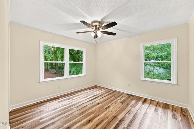 2912 Oxford Road, Henderson, NC 27536
