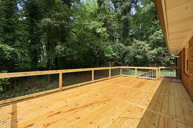 2912 Oxford Road, Henderson, NC 27536