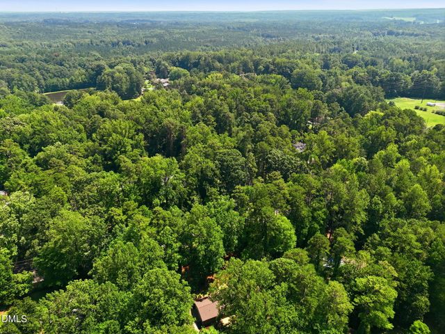 2912 Oxford Road, Henderson, NC 27536