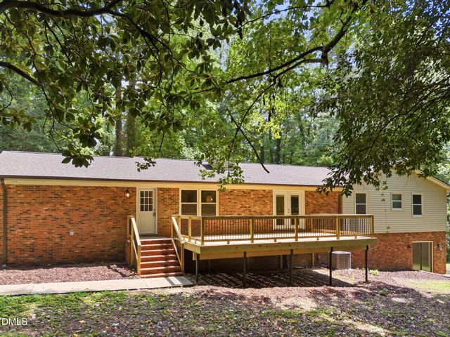 2912 Oxford Road, Henderson, NC 27536
