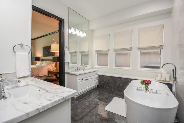 22614 Arbor Stream Drive, Katy, TX 77450