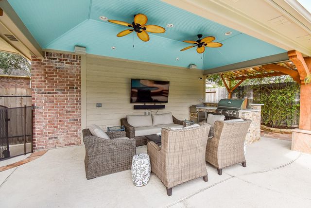 22614 Arbor Stream Drive, Katy, TX 77450