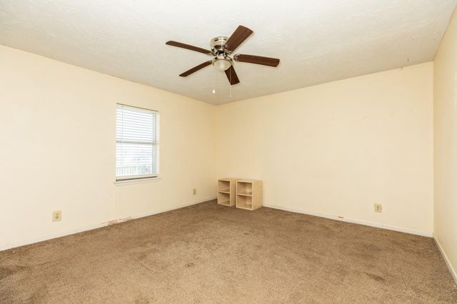 910 Monument Drive, Surfside Beach, TX 77541