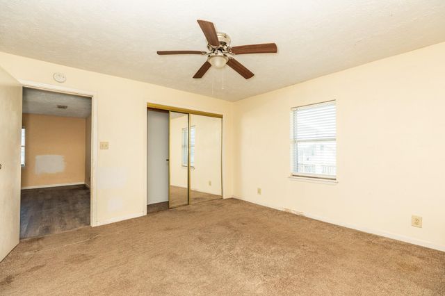 910 Monument Drive, Surfside Beach, TX 77541
