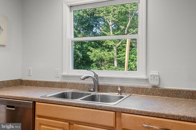 1904 JOHN MOSBY HWY, Boyce, VA 22620