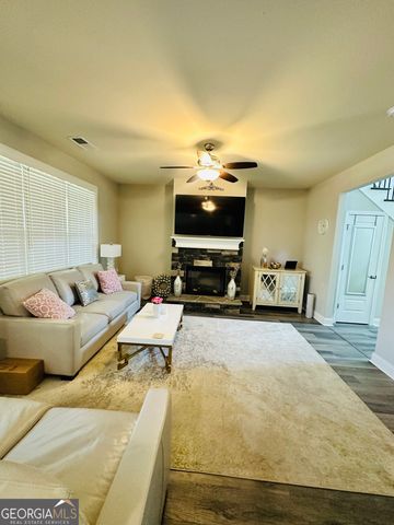 122 Bramble Way, Griffin, GA 30224