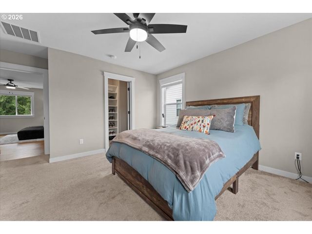 1727 Ne 15TH Ave, Canby, OR 97013