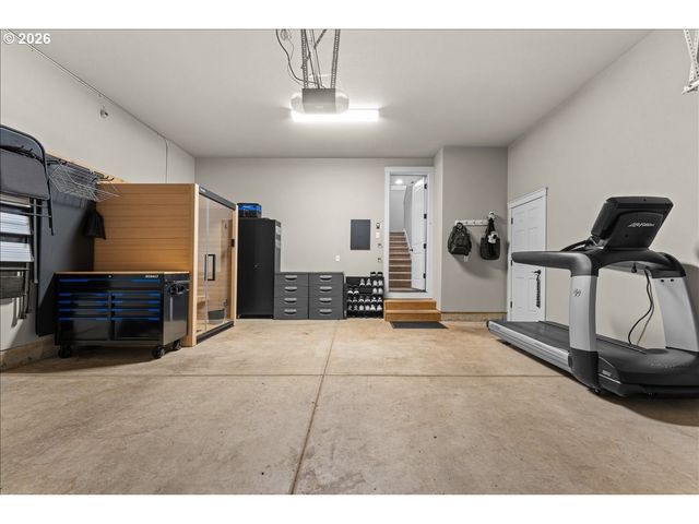 1727 Ne 15TH Ave, Canby, OR 97013