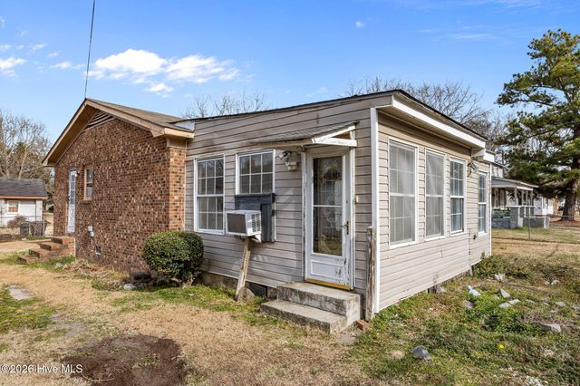 4396 West Hines Street, Farmville, NC 27828