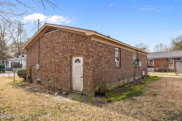 4396 West Hines Street, Farmville, NC 27828