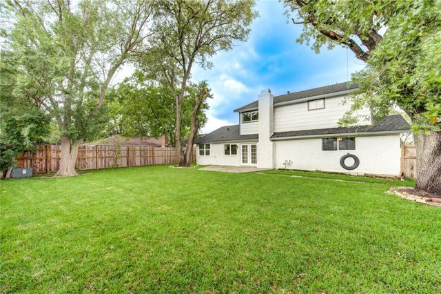 12215 Monticeto Lane, Meadows Place, TX 77477