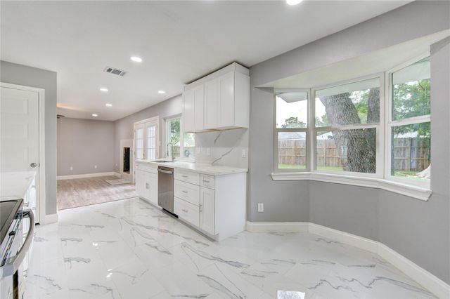 12215 Monticeto Lane, Meadows Place, TX 77477