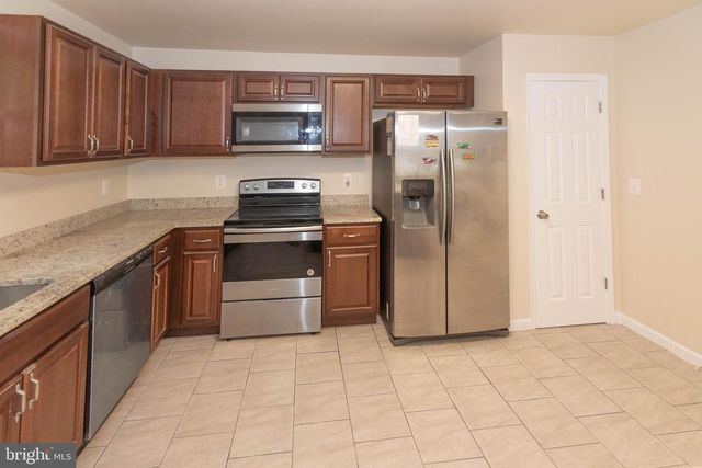 3923 FAIRVIEW AVE, Baltimore, MD 21216