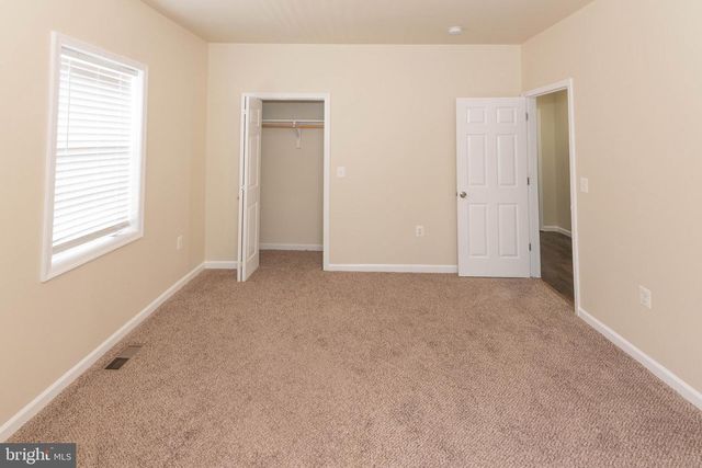 3923 FAIRVIEW AVE, Baltimore, MD 21216