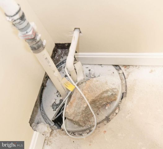 3923 FAIRVIEW AVE, Baltimore, MD 21216