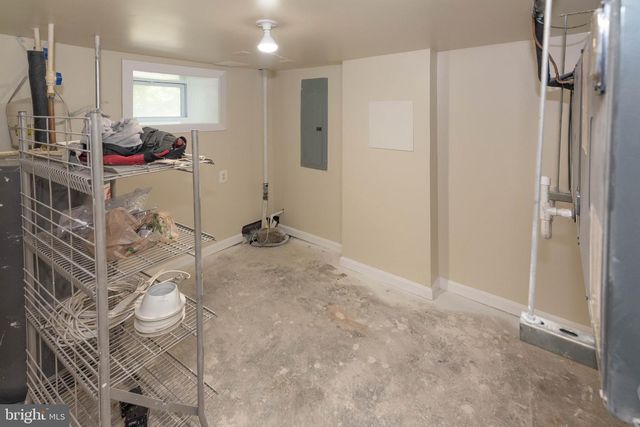 3923 FAIRVIEW AVE, Baltimore, MD 21216