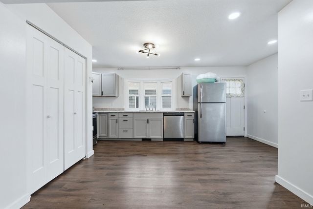 5517 Webster Street, Fort Wayne, IN 46807